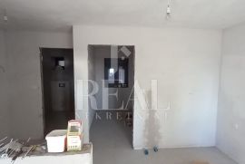 Prodaja kuće  s 5 stambenih jedinica  u Kostreni S+1+VP  210 m2, Kostrena, Famiglia