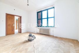 Zagreb, Martićeva ulica, četverosoban stan za adaptaciju NKP 134 m2, Zagreb, Appartment