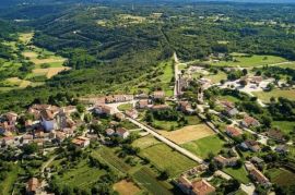 Građevinsko zemljište Gradevinsko zemljište sa projektom,Tinjan, Tinjan, Zemljište