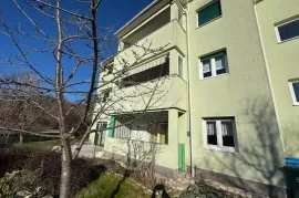 Grobnik-Stan sa terasom u novijoj gradnji, Čavle, Appartement