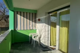 Grobnik-Stan sa terasom u novijoj gradnji, Čavle, Appartement