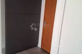 Kompletno adaptiran stan s  u Sopotu, Zagreb, Appartment