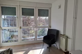 Kompletno adaptiran stan s  u Sopotu, Zagreb, Appartment