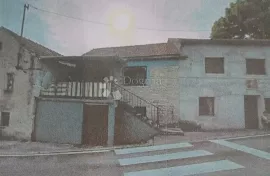 SKRADIN - Dubravice - kuća u nizu za adaptaciju, Skradin, House