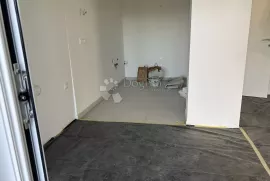 RIJEKA, DONJI ZAMET -2S+DB, balkon novoadaptiran!!, Rijeka, Appartamento