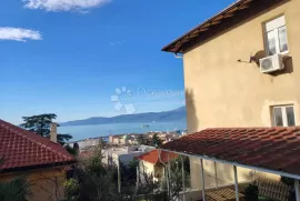 ADAPTIRANI STAN SA PANORAMSKIM POGLEDOM, Rijeka, Appartement