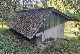 Zemljište sa pomoćnom zgradom i nadstrešnicom, Sveti Ilija, Land