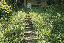 Zemljište sa pomoćnom zgradom i nadstrešnicom, Sveti Ilija, Land