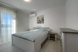 Otok Krk,Čižići,60 m2,2S+DB,na samom moru!, Dobrinj, Daire