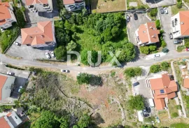 RIJEKA, SRDOČI- građevinsko zemljište 742 m2 za stambenu zgradu–stanove/ apartmane/ obiteljsku kuću/ villu, Rijeka, Zemljište