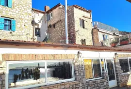 Istra,Umag,Kuća i restoran,prvi red do mora za adaptaciju., Umag, Maison