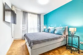 Zagreb, Drenovačka, lijep dvosoban stan na 1. katu, 65 m2, Διαμέρισμα