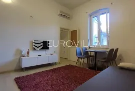 Pula, Monte Zaro - jednosoban stan 900m od centra, Pula, Appartment