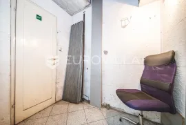 Zagreb, centar, poslovni prostor/ ulični lokal 19,80 m2, Zagreb, Commercial property