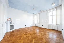 Zagreb, Europski trg, strogi centar, odličan višesoban građanski stan s terasom, Zagreb, Appartement