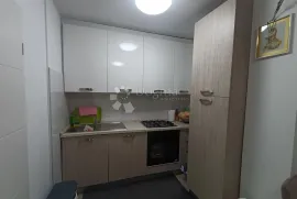 Kompletno namješten stan u novogradnji-Pula, Pula, Apartamento