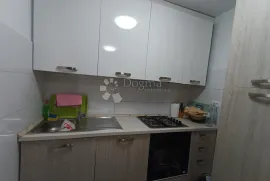 Kompletno namješten stan u novogradnji-Pula, Pula, Apartamento