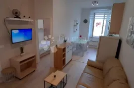 BRAJDA, garsonjera na minutu od Korza, Rijeka, Wohnung