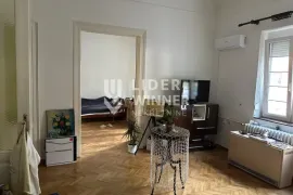 Izuzetan salonac ID#131237, Vračar, Appartment