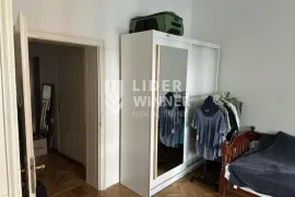 Izuzetan salonac ID#131237, Vračar, Appartment