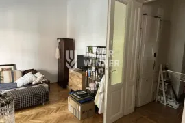 Izuzetan salonac ID#131237, Vračar, Appartment