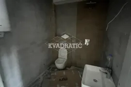 Učiteljsko naselje, V, 3.5, EG, 110m2 USELJIV, Zvezdara, Appartment