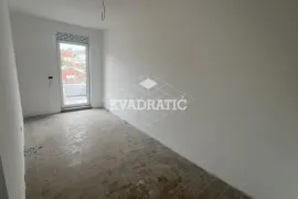 Učiteljsko naselje, V, 3.5, EG, 110m2 USELJIV, Zvezdara, Appartment