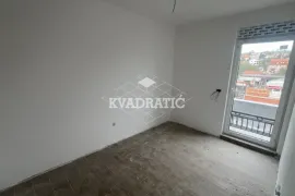 Učiteljsko naselje, V, 3.5, EG, 110m2 USELJIV, Zvezdara, Appartment