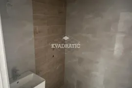 Učiteljsko naselje, I, 2.5, EG, 70m2 USELJIV, Zvezdara, Appartment