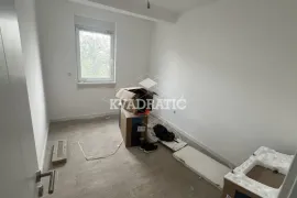 Učiteljsko naselje, I, 2.5, EG, 70m2 USELJIV, Zvezdara, Appartment