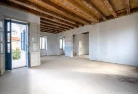 Rijeka, Villa 400m2, 3 stana i 3 garaže, Rijeka, Propriedade comercial