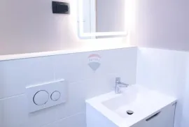 Centar, Kralja Držislava 3 | Ekskluzivni Penthouse 192 m2, adaptiran 2024.g., 7 soba, Zagreb, Flat