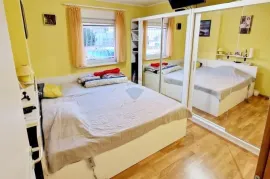 Istra, Valdebek stan 69m2, Pula, Appartement