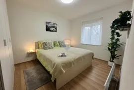 Pula, Šijana, dvosobni stan u prizemlju površine 80,41m2, Pula, Wohnung