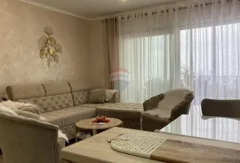 Rijeka, Bivio - luksuzan 3S+DB stan 90 m2 s vrtom i 2 parkirna mjesta, Rijeka, Wohnung