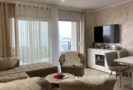 Rijeka, Bivio - luksuzan 3S+DB stan 90 m2 s vrtom i 2 parkirna mjesta, Rijeka, Wohnung