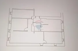 Rijeka, Centar – Stan 98 m2 za adaptaciju, Rijeka, Διαμέρισμα