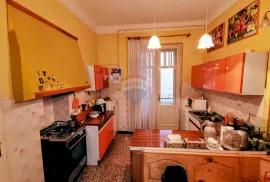 Rijeka, Centar,  3SKL na I katu, 104 m2, Rijeka, Wohnung