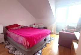 Zagreb, Rudeš, dvosoban stan 58 m2, tramvaj zona, Zagreb, Apartamento