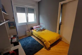 Zagreb, Kustošija - četverosoban stan s parkingom i pogledom, Zagreb, Apartamento