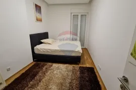 Rijeka, Centar, adaptirana 2 stana površine 113m2, Rijeka, Appartement