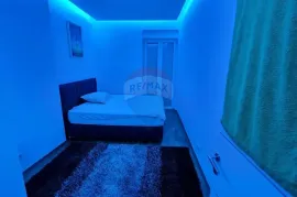 Rijeka, Centar, adaptirana 2 stana površine 113m2, Rijeka, Appartement