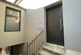 Rijeka, Banderovo, kuća površine 163m2, Rijeka, Maison