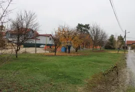 Velika Gorica, Kurilovec, obiteljska kuća površine 280 m2, okućnica 3.670 m2, Velika Gorica, بيت