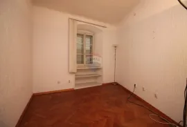 CENTAR - stan za poslovni najam, Rijeka, Appartement