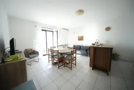 Zadar, Diklo vila prvi red do mora razvedena na tri etaže NKP 377 m2, Zadar, Haus