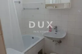 RIJEKA, TURNIĆ - Dvosobni stan, 58 m2, pogled!, Rijeka, Apartamento