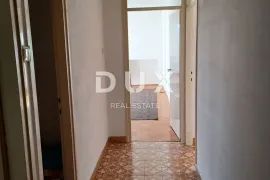 RIJEKA, TURNIĆ - Dvosobni stan, 58 m2, pogled!, Rijeka, Apartamento