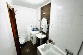 Novi Sad, Bulevar Evrope, Tihomira Ostojića, 4.0, 106m2, Novi Sad - grad, Apartamento