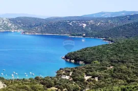 Otok Cres, Ustrine, negrađevinsko zemljište 1446m2, Mali Lošinj, Terreno